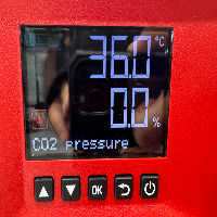 Binder CO2 Laboratory Incubator image 2